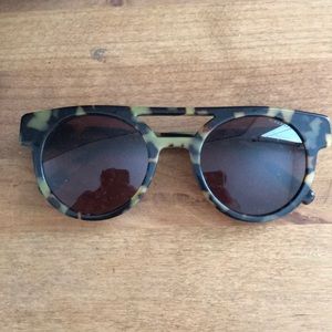 KOMONO round Sunglasses Tortoise